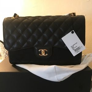 CHANEL Jumbo Quilted Flapbag Gold